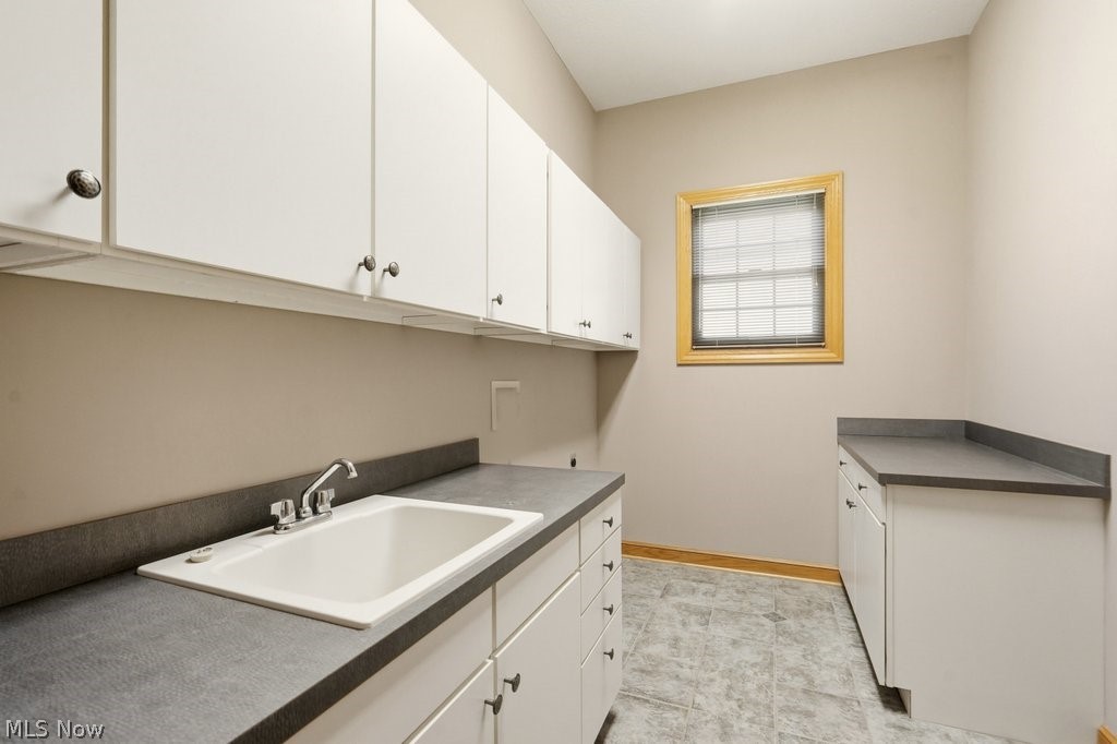 Villas/Saint James Place 02 - Residential