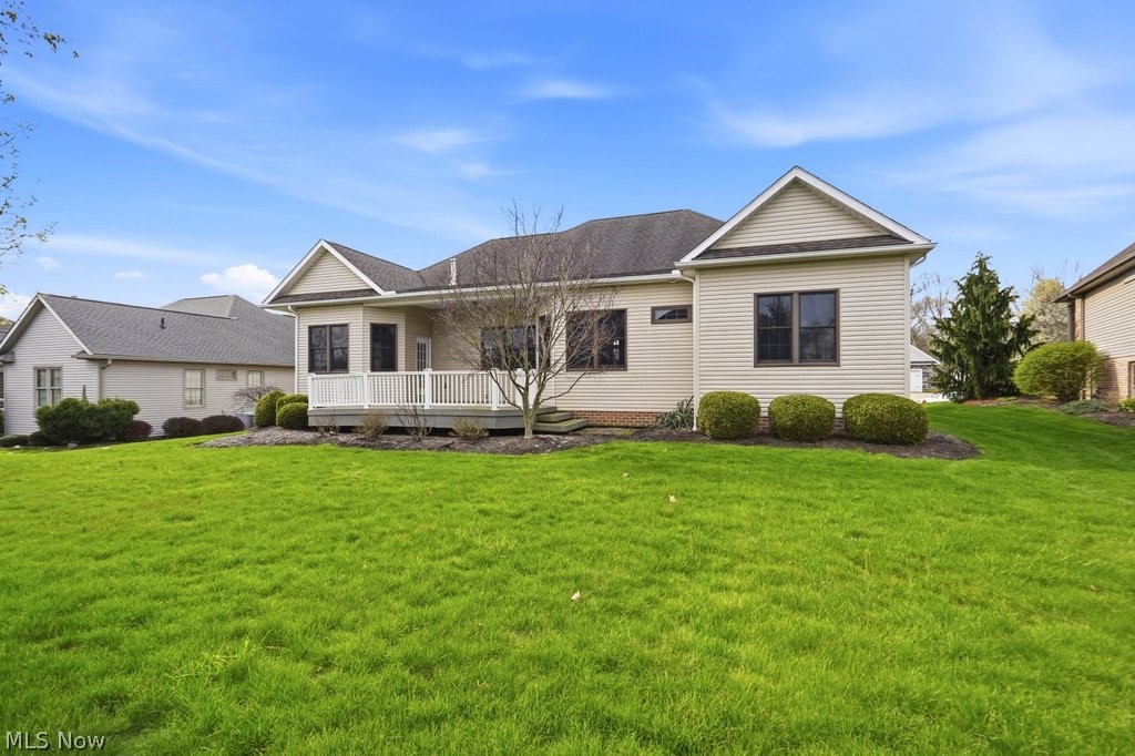 Villas/Saint James Place 02 - Residential