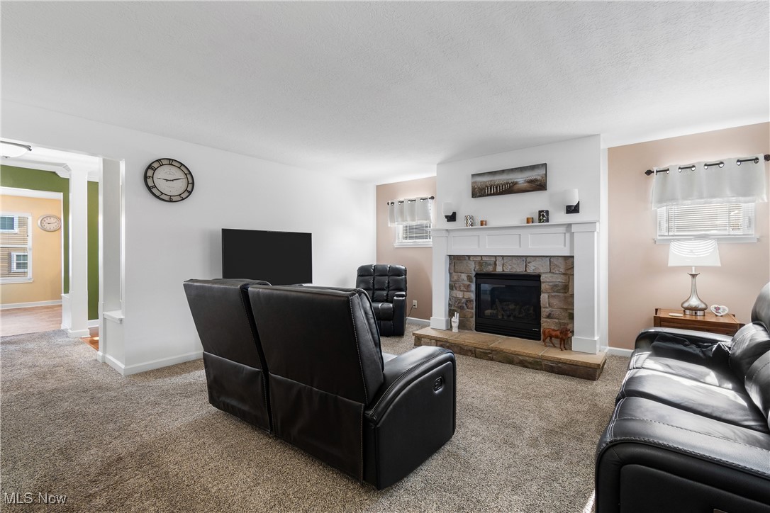 1107 10th Street, Canton, Ohio image 4