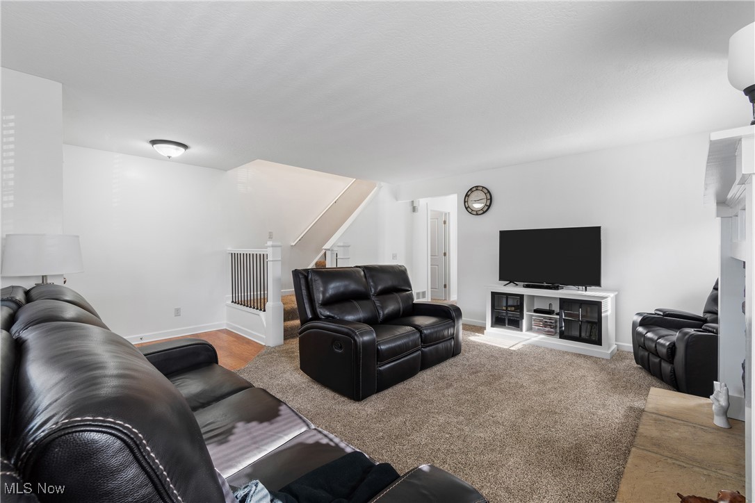 1107 10th Street, Canton, Ohio image 6