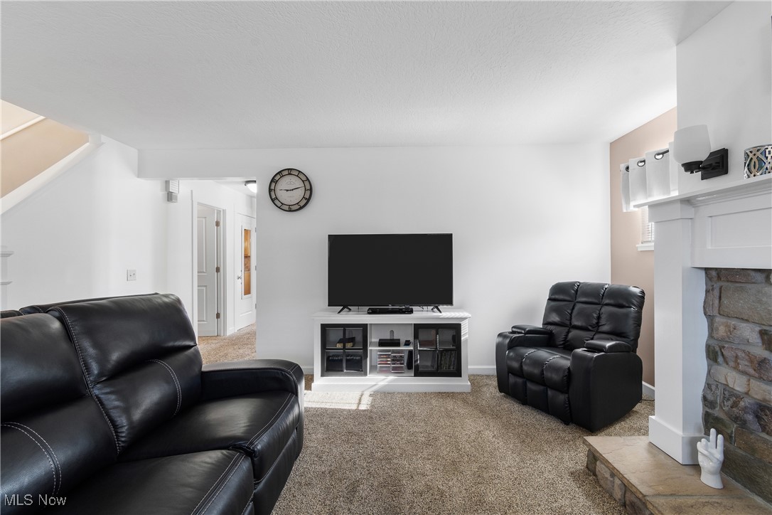 1107 10th Street, Canton, Ohio image 7