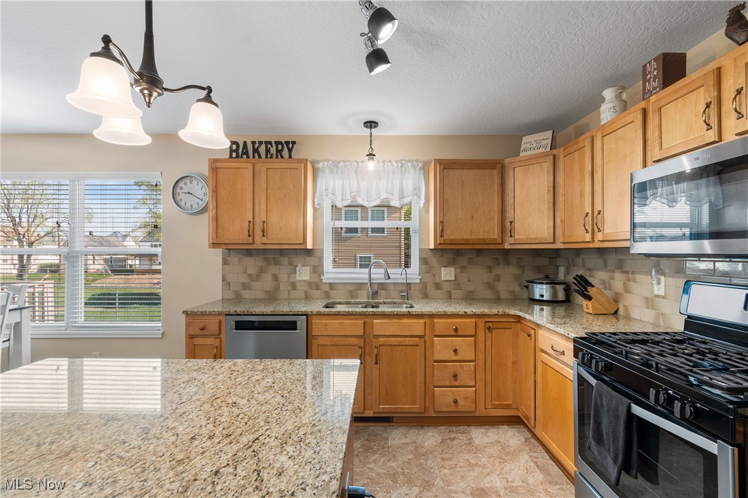 1107 10th Street, Canton, Ohio image 11