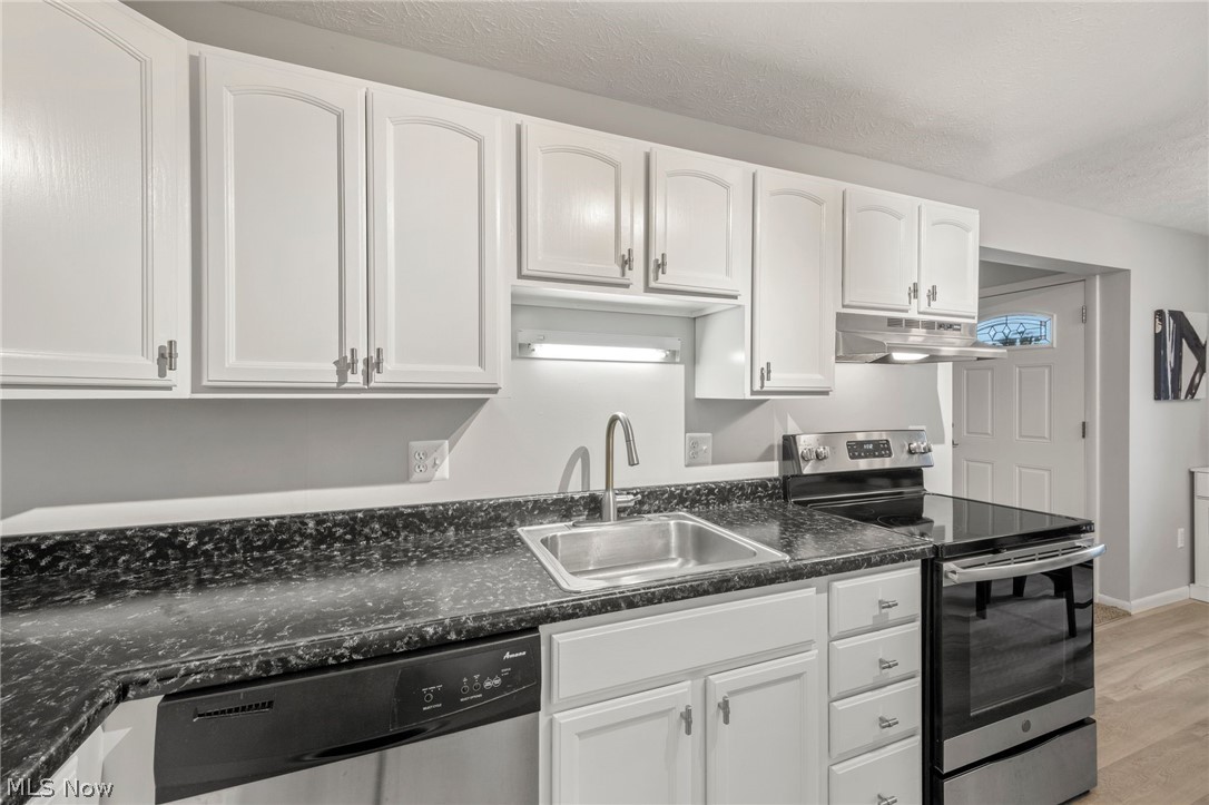 Royal Court Condos - Residential