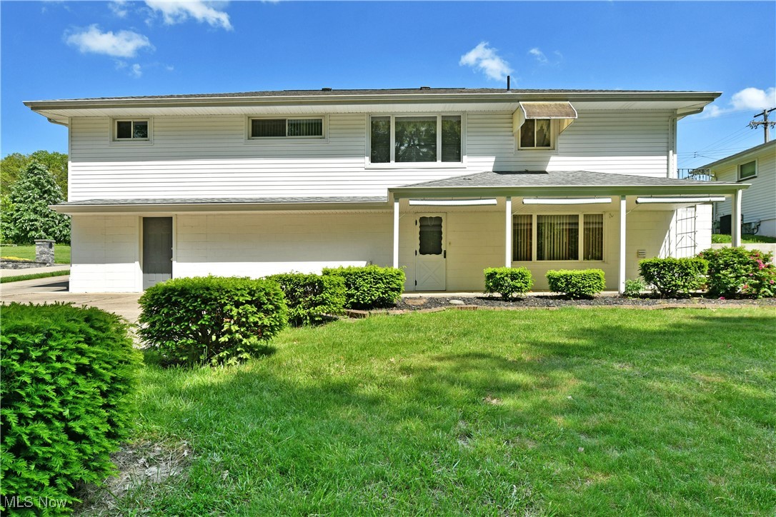 712 Hartzell Avenue, Niles, Ohio image 13