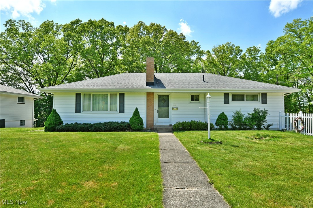 712 Hartzell Avenue, Niles, Ohio image 9