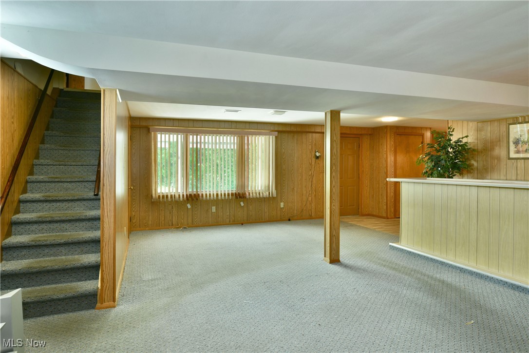 712 Hartzell Avenue, Niles, Ohio image 45