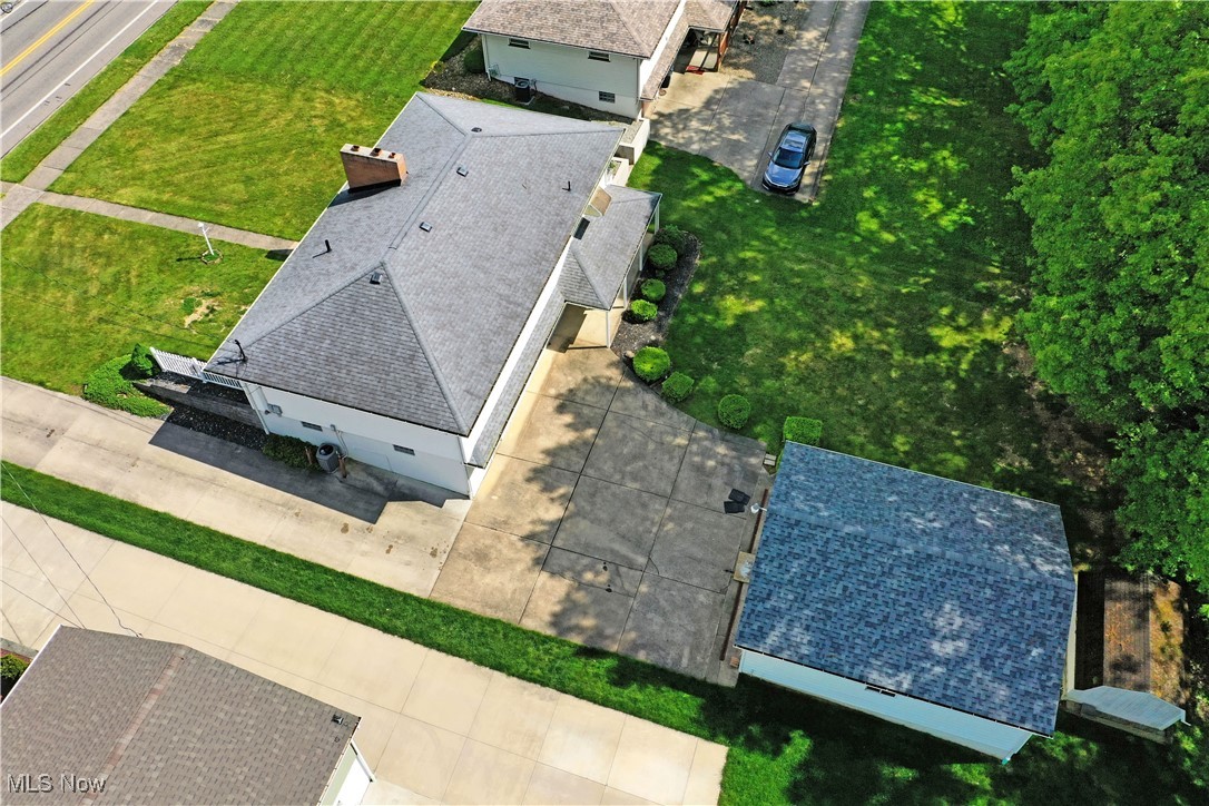 712 Hartzell Avenue, Niles, Ohio image 7