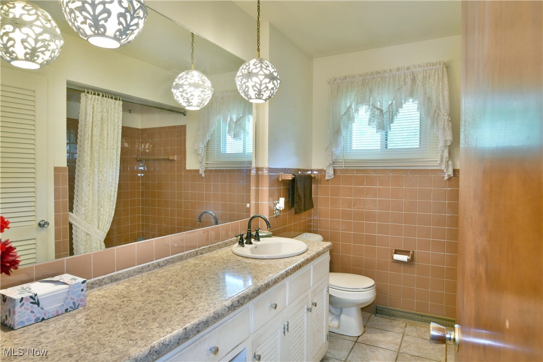 712 Hartzell Avenue, Niles, Ohio image 29