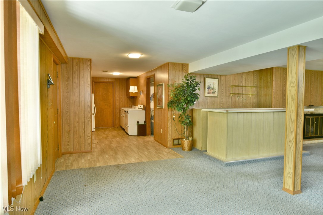 712 Hartzell Avenue, Niles, Ohio image 46