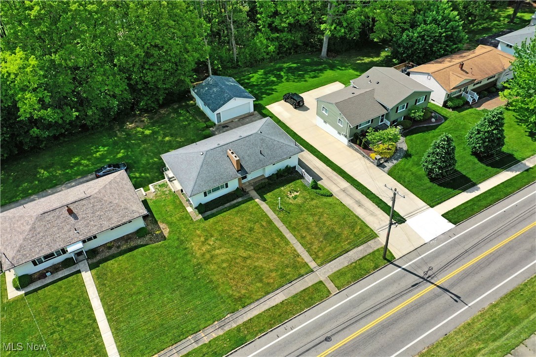 712 Hartzell Avenue, Niles, Ohio image 4