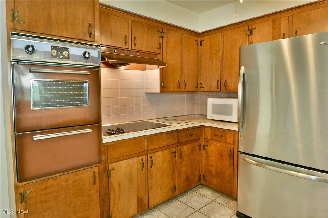 712 Hartzell Avenue, Niles, Ohio image 25