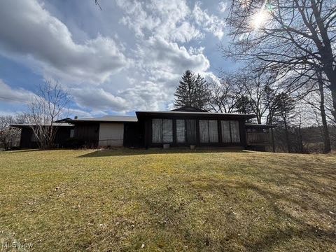 4612 Medina Road Akron OH 44321