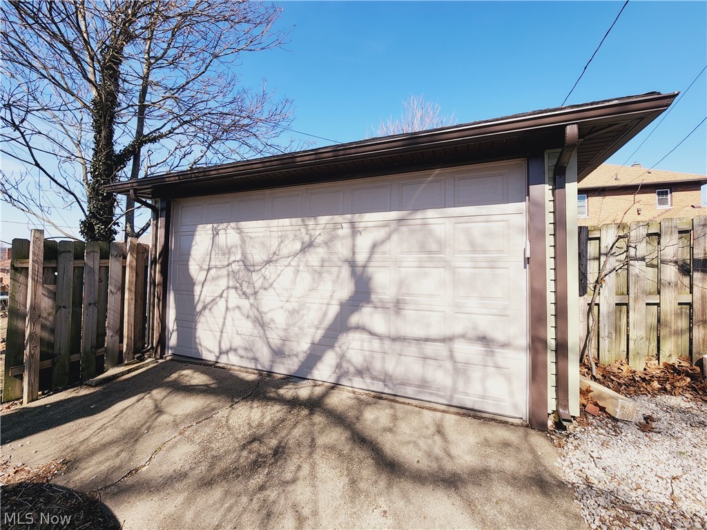 Robert M Lambs Add - Residential