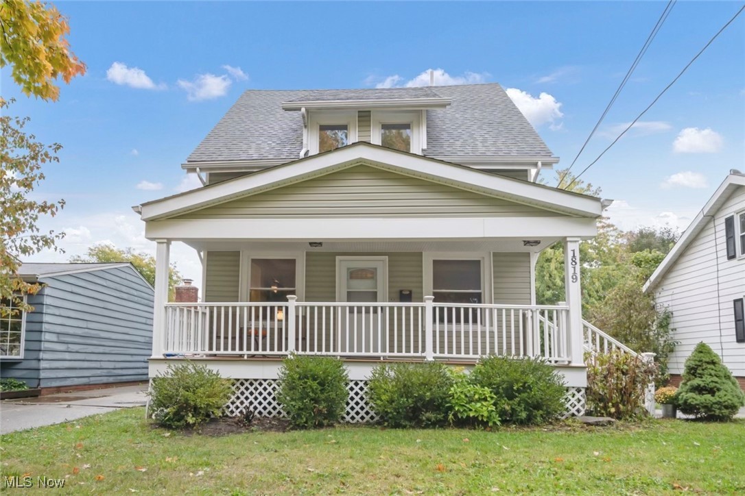 Welcome to a great home with many updates throughout! This home was completely remodeled in 2016 with new kitchen cabinets and bathroom updates, two completely rebuilt basement walls, and new siding and maintenance free front covered porch and back deck! This 3 bedroom and 2 full bath home is located close to everything! Wonderful fresh local produce market just down the street, nearby freeway access, and beautiful new Wickliffe school building. The rear of the property backs up to a city park, with temporary back fencing in place as city is in process of updating all fencing along perimeter of the park. The main floor has a large kitchen, with living and dining area opened up to allow for options as to how the space can be used. The present focus on use is ease and convenience for a family with young children, therefore the center room is set up as a play room. This space would also be nice as a dining room, or additional sitting room separate from the living room. Upstairs are 3 nicely sized bedrooms, and the 2nd full bath. Recent updates throughout such as windows, doors, roof and HVAC take the worry off of those higher priced items needing replaced, leaving the new owners with nothing to do but move in and make any cosmetic changes that they would like to make this home their own!
You don't want to miss this one, so much to offer and priced to sell!