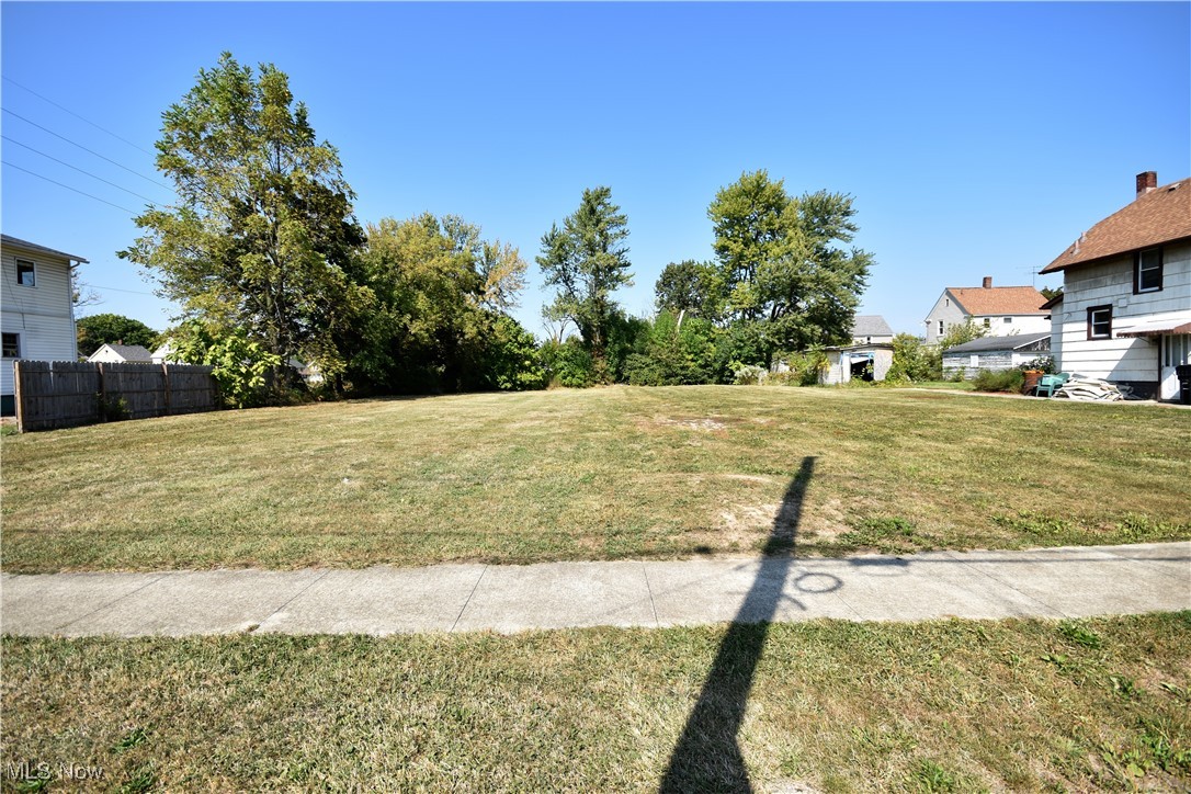 C H Heightons Add - Residential