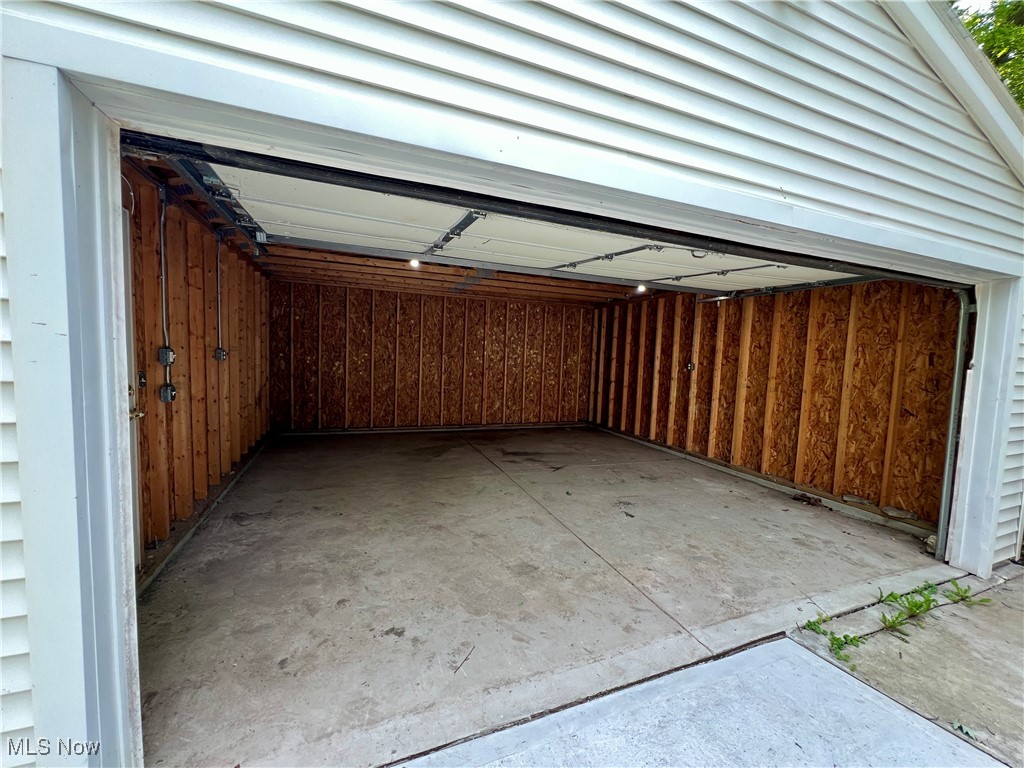 887 Yellowstone Road, Cleveland Heights, Ohio image 32