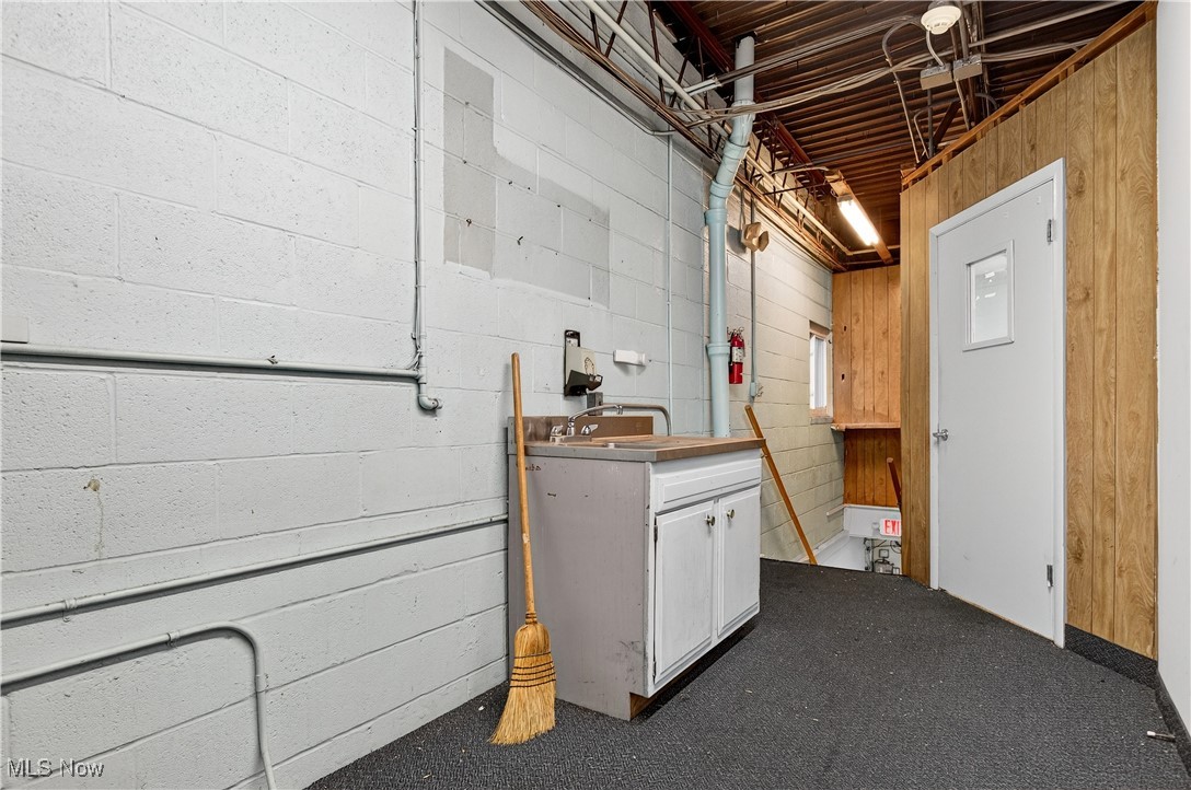 South Euclid, Ohio 44121, United States, ,Commercial,Contingent,249896