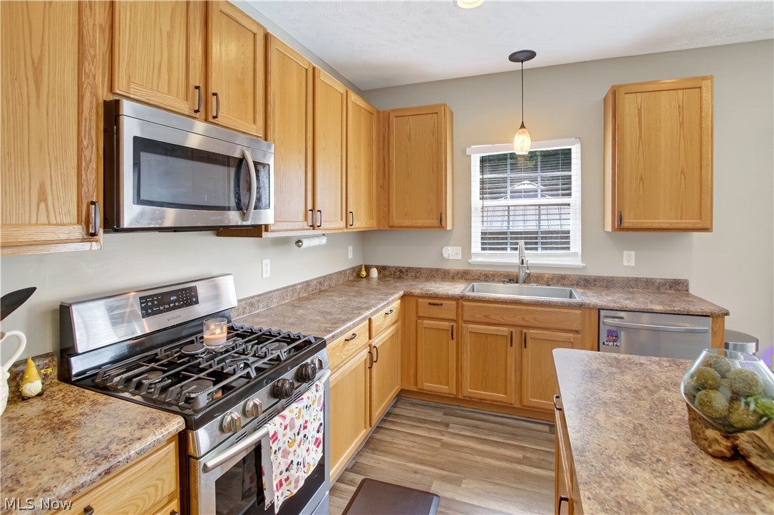 1240 Creekledge Court