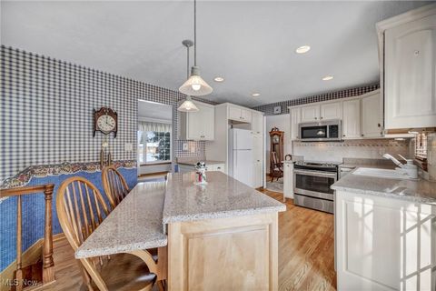 Tiny photo for 7257 Barton Circle, Parma, OH 44129 (MLS # 5178373)