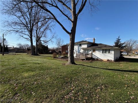 Tiny photo for 7257 Barton Circle, Parma, OH 44129 (MLS # 5178373)