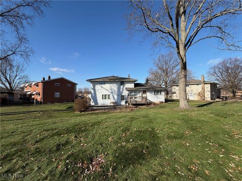 Tiny photo for 7257 Barton Circle, Parma, OH 44129 (MLS # 5178373)