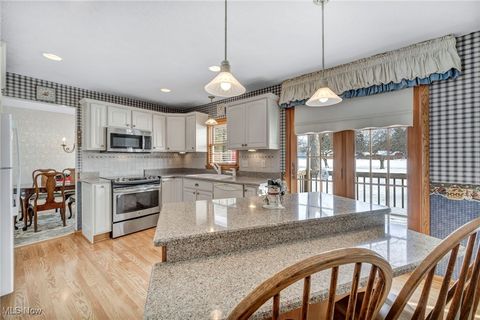 Tiny photo for 7257 Barton Circle, Parma, OH 44129 (MLS # 5178373)