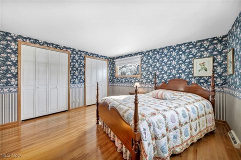 Tiny photo for 7257 Barton Circle, Parma, OH 44129 (MLS # 5178373)