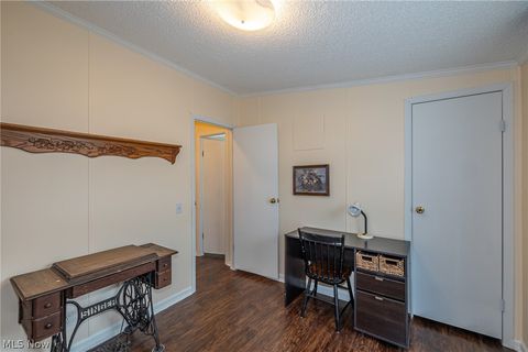 Tiny photo for 140 Luxor Lane, Amherst, OH 44001 (MLS # 5180914)