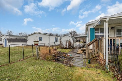 Tiny photo for 140 Luxor Lane, Amherst, OH 44001 (MLS # 5180914)
