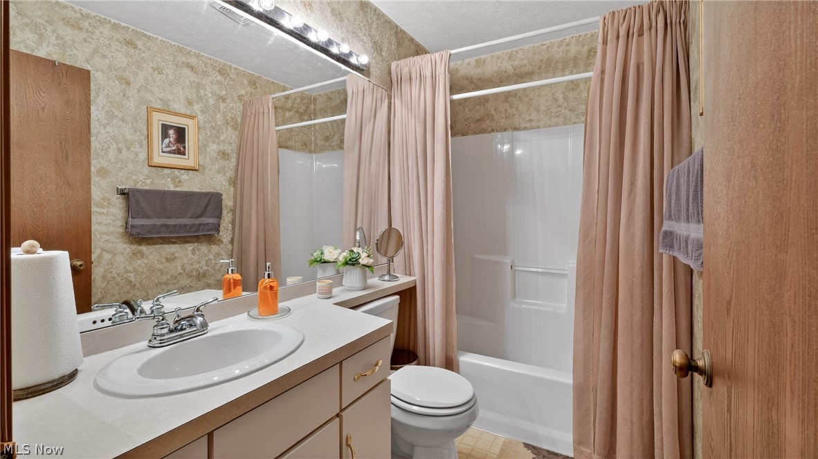 Mill Creek Woods Condominiums - Residential