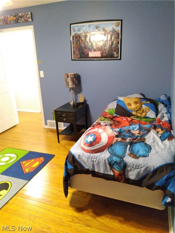 Hallmark Manor 01 - Residential