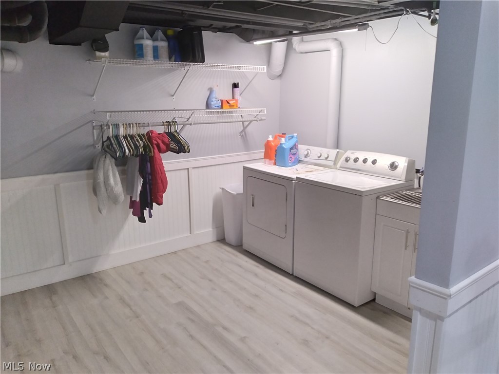 Hallmark Manor 01 - Residential