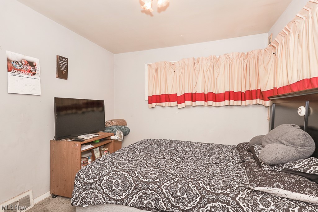 Milan S Kapels - Residential