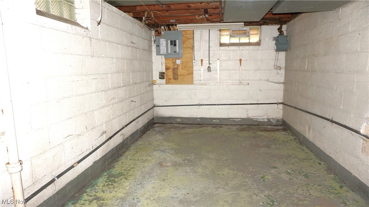 Shaker Heights Improv Cos Sh - Residential