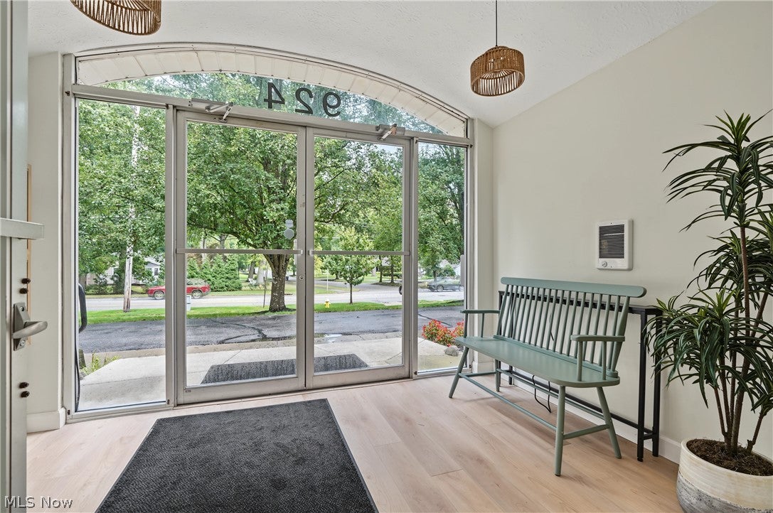 924 Memorial Parkway 104
