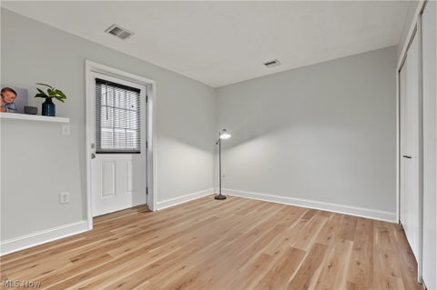 Tiny photo for 924 Memorial Parkway #104, Akron, OH 44303 (MLS # 5244738)