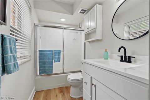 Tiny photo for 924 Memorial Parkway #104, Akron, OH 44303 (MLS # 5244738)