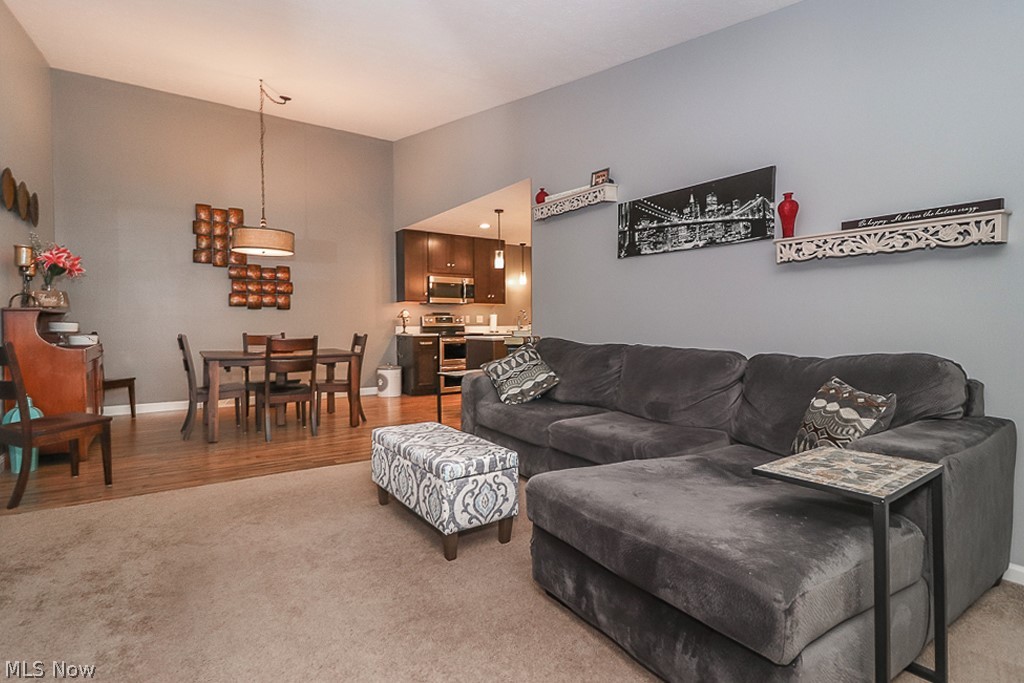 Lockwood Ridge 01 - Residential