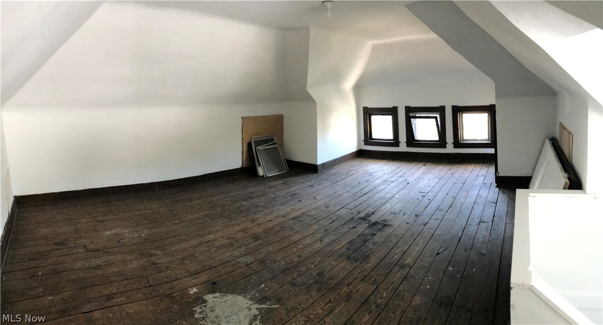 Mathew & Gilbert - Residential