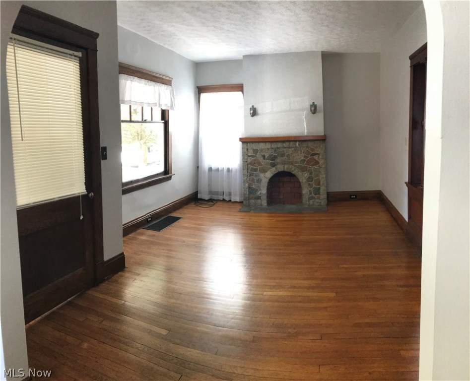 Mathew & Gilbert - Residential