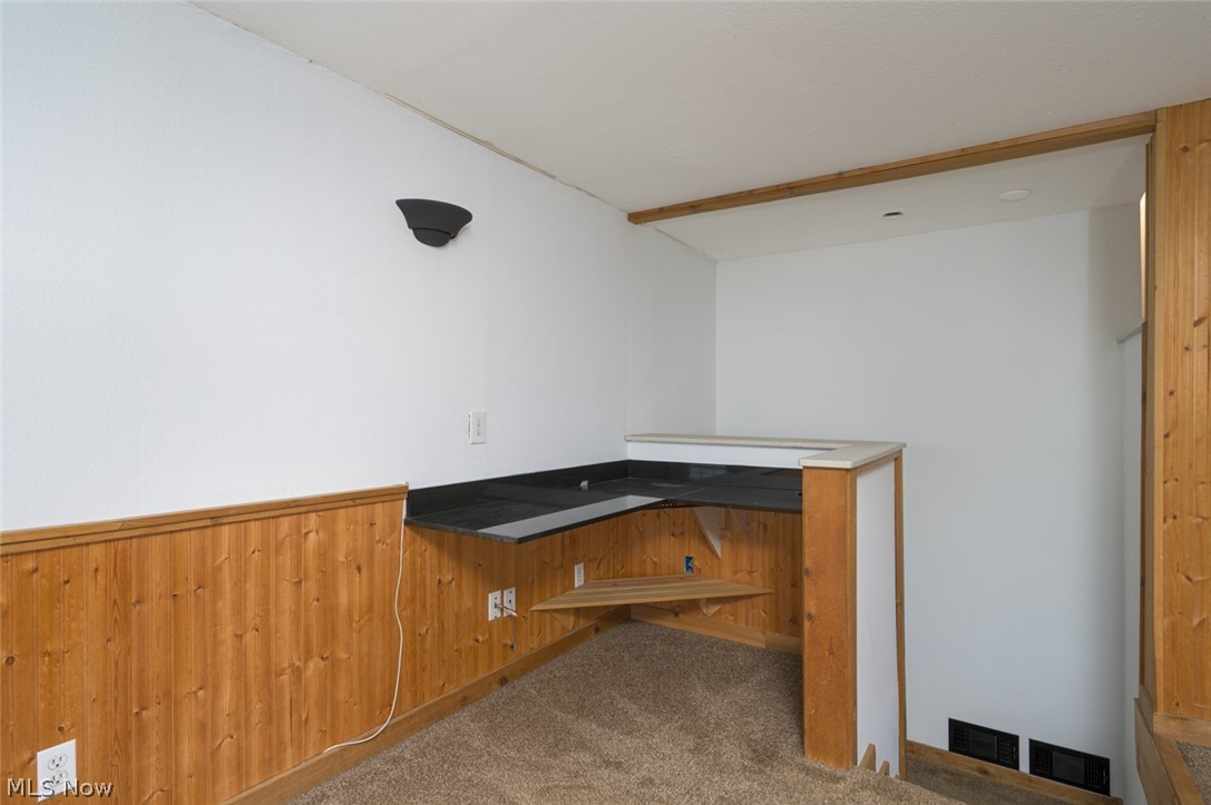 Village/Hartville - Residential