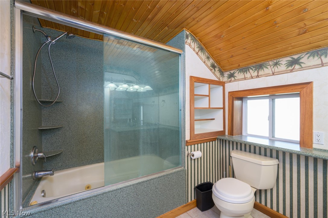 Village/Hartville - Residential