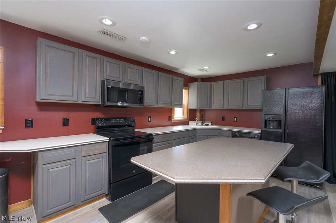 Village/Hartville - Residential