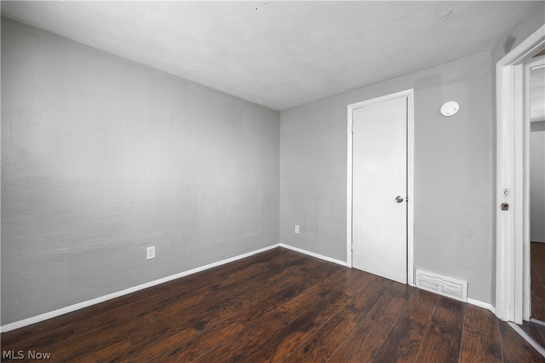 Sheffield Land Cos 02 - Residential Income