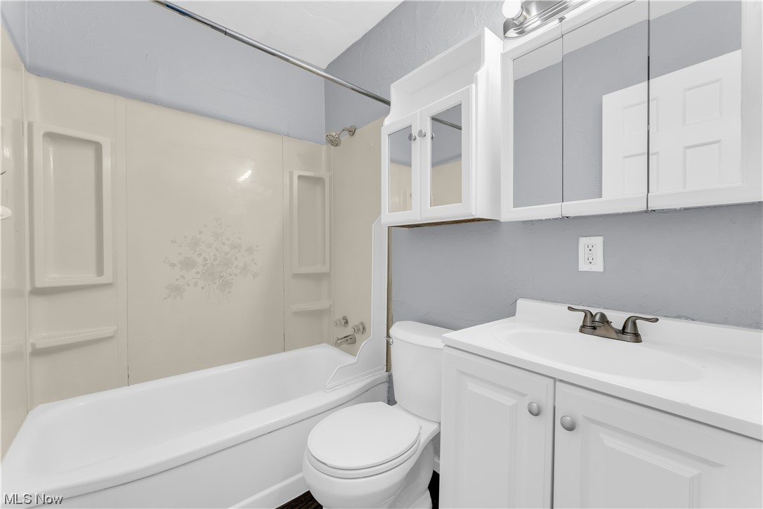 Crawford Realty Cos Maple Heights - Residential Lease