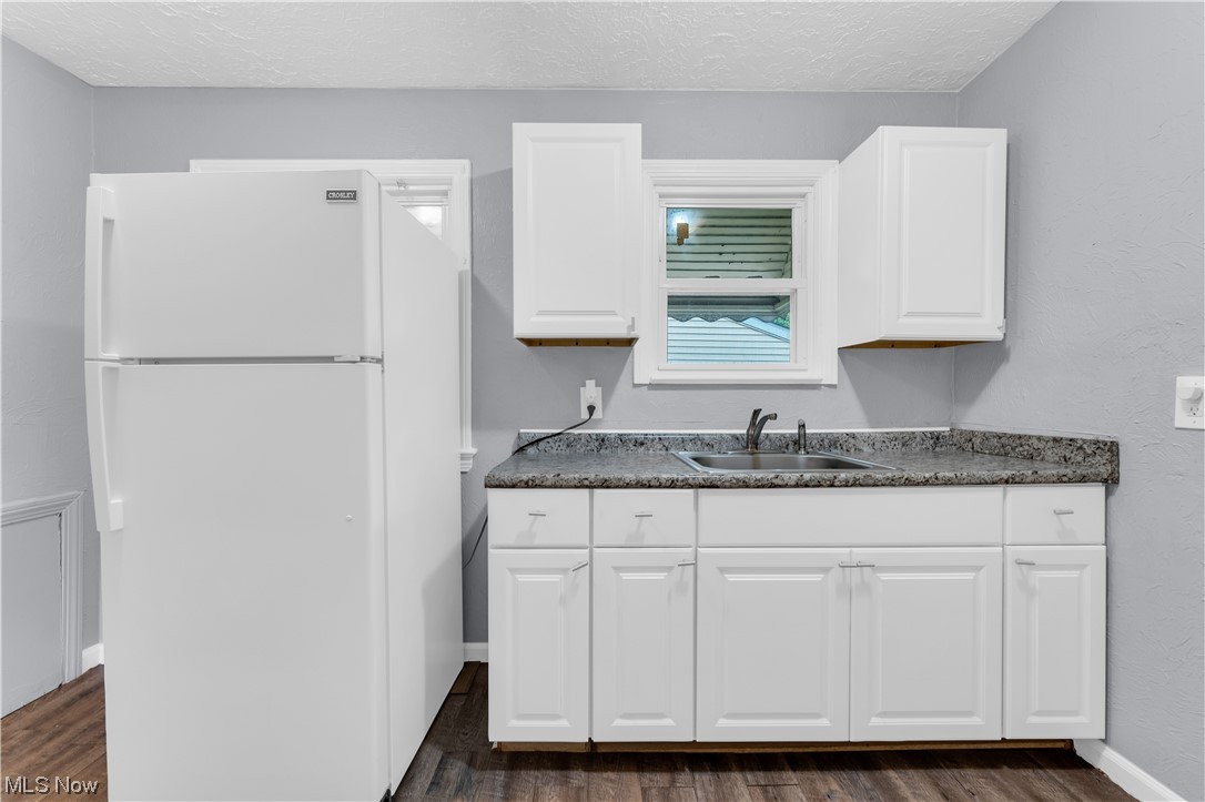 Crawford Realty Cos Maple Heights - Residential Lease