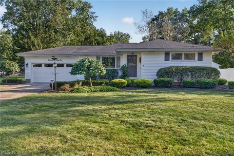 Homes For Sale - 1931 Dodge Drive<br/> Warren, OH 44485