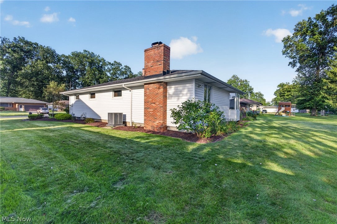 1931 Dodge Drive NW