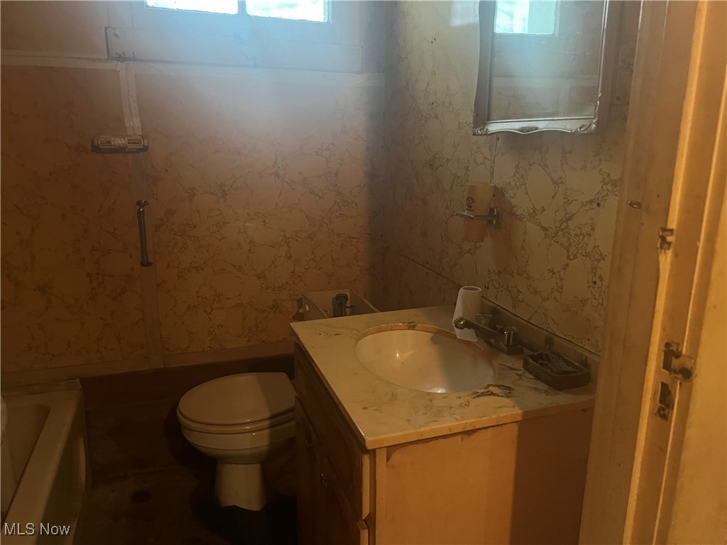 144 Franklin Street, Weirton, West Virginia image 11