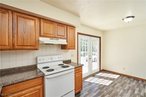 Tiny photo for 926 Russell Avenue, Akron, OH 44307 (MLS # 5238269)